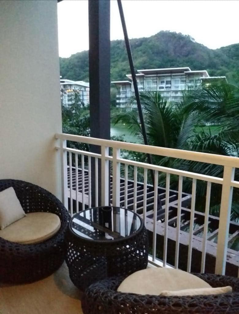 Luxurious Family Room Pico De Loro Nasugbu Extérieur photo